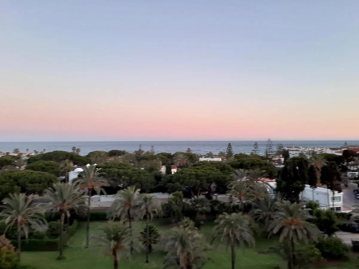 マルベーリャRenovated Modern Elegant Studio With Sea Viewアパートメント スペイン